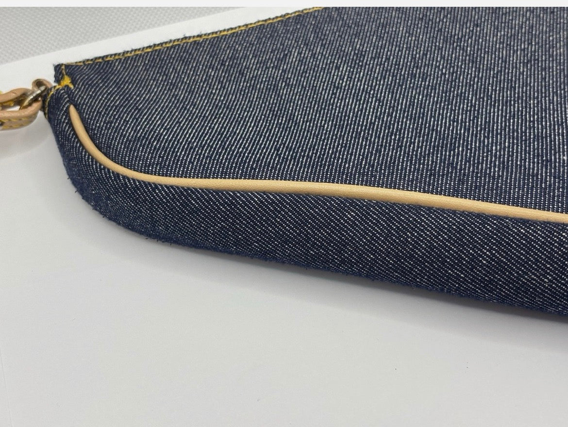 Christian Dior Denim Saddle Pochette Blue Jean Y2K Shoulder Bag Gold Hardware