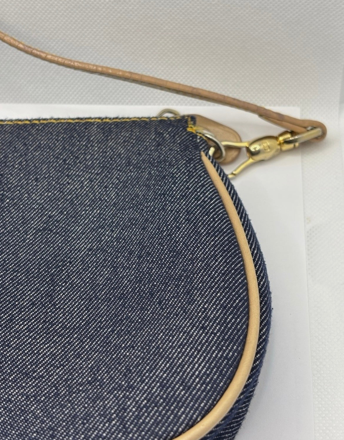 Christian Dior Denim Saddle Pochette Blue Jean Y2K Shoulder Bag Gold Hardware
