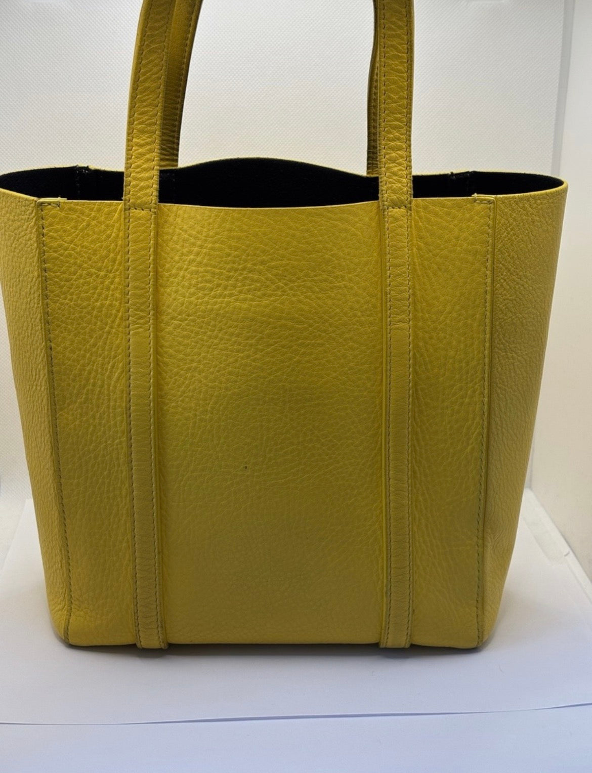 Balenciaga Everyday Tote XXS Yellow Leather Logo Bag Black Interior Entrupy